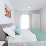 Magdalena Mit Privatem Pool By Interhome Feriehus *